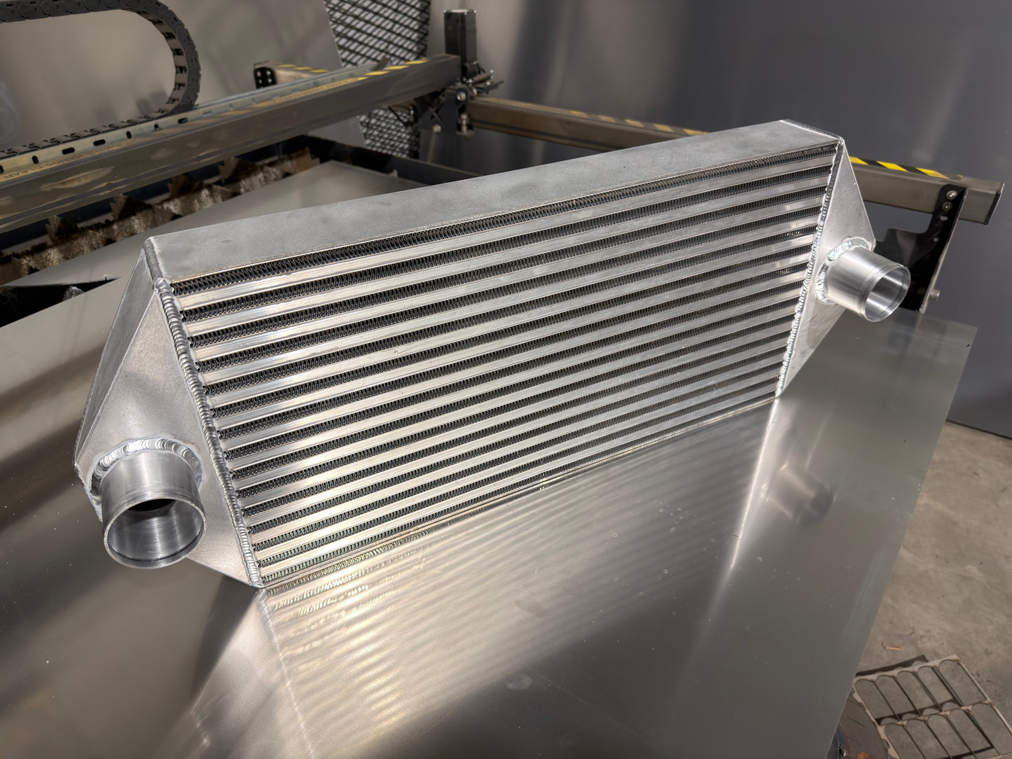 LA Fabrication Racing Dual Backdoor Front Mount Intercooler - 2.5" Inlet / 2.5" Outlet (400HP-800HP)
