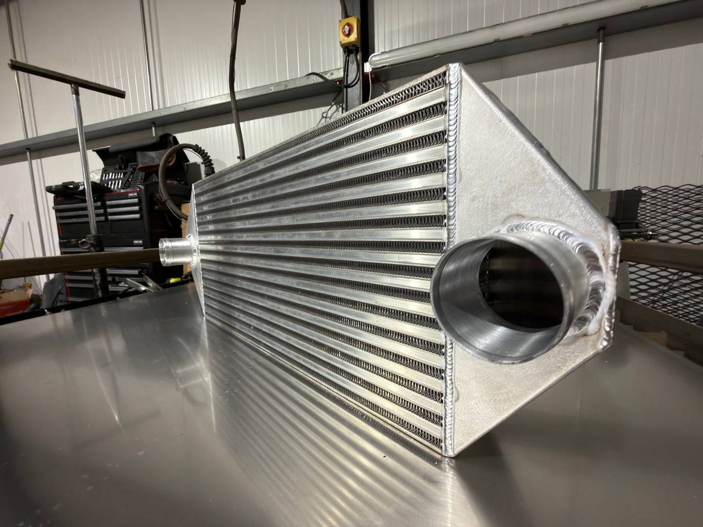 LA Fabrication Racing Dual Backdoor Front Mount Intercooler - 2.5" Inlet / 2.5" Outlet (400HP-800HP)