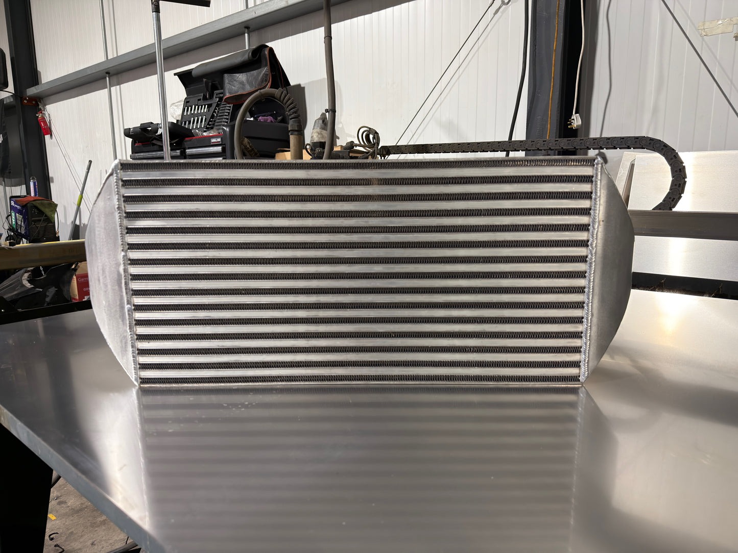 LA Fabrication Racing Dual Backdoor Front Mount Intercooler - 2.5" Inlet / 2.5" Outlet (400HP-800HP)